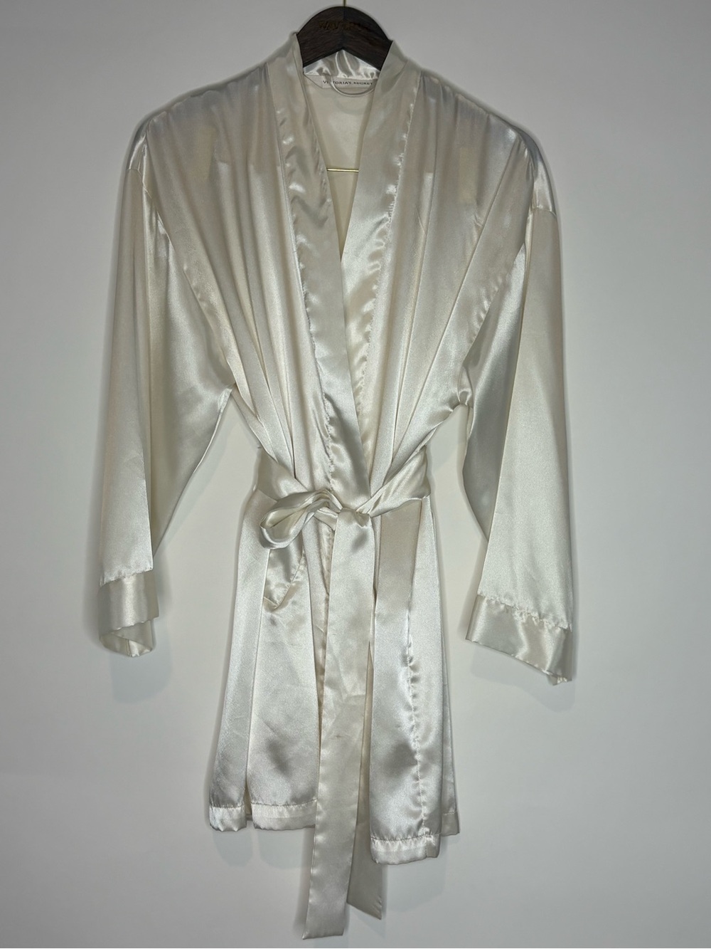 Vintage Victorias Secret Women’s One Size Solid Ivory Satin Short Robe Tie